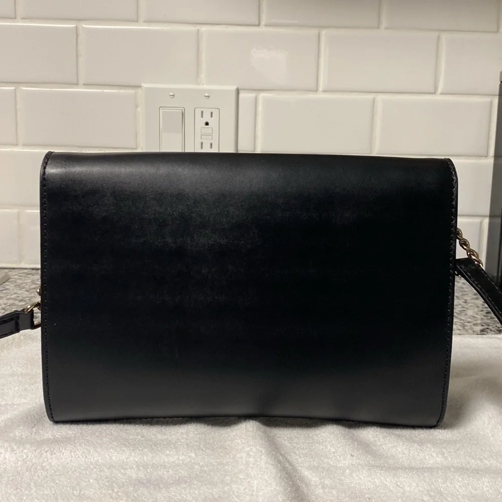 Kate Spade Crossbody bag with gold chain accent - Picture 4 of 9